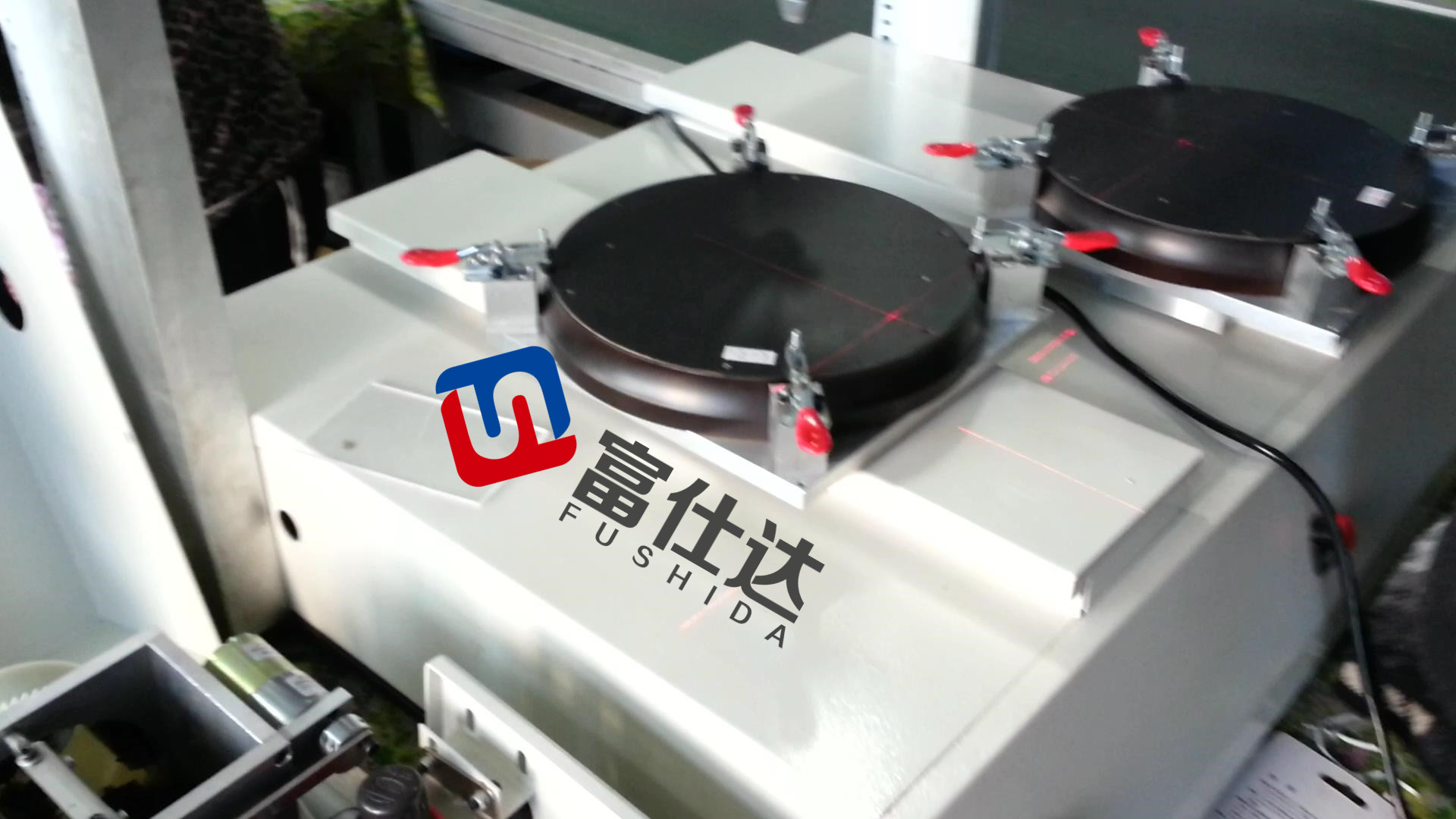 全自動擰螺絲機(jī) 全自動擰螺絲機(jī)